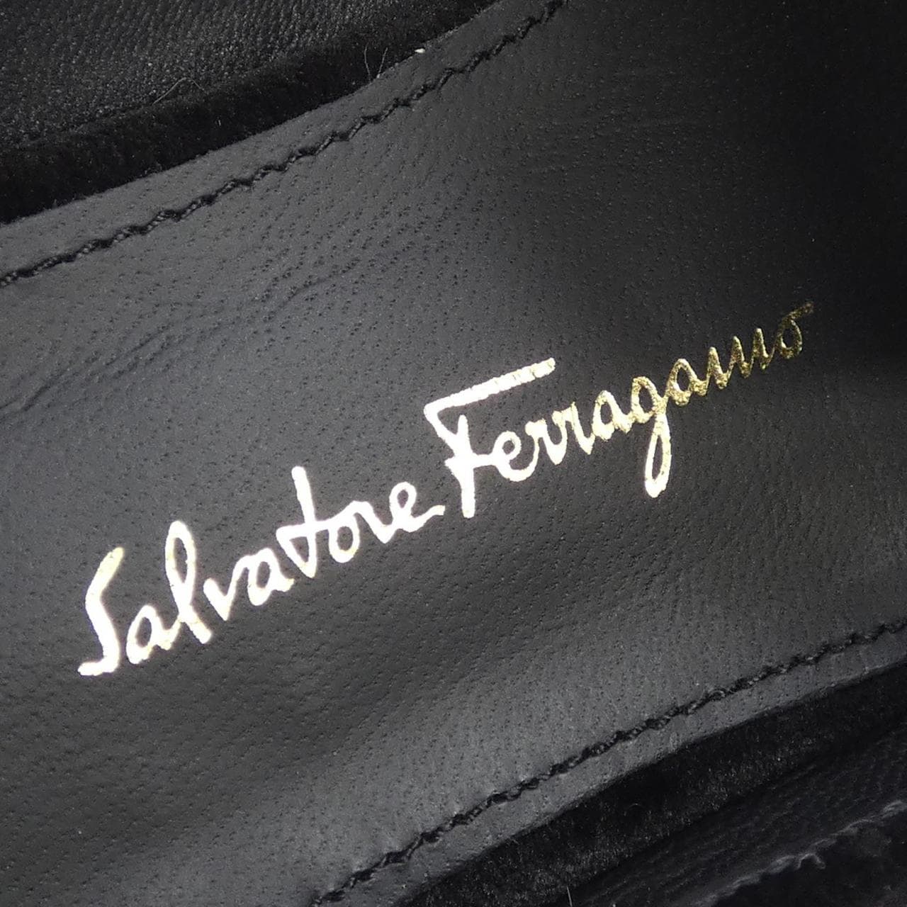 サルヴァトーレフェラガモ SALVATORE FERRAGAMO シューズ