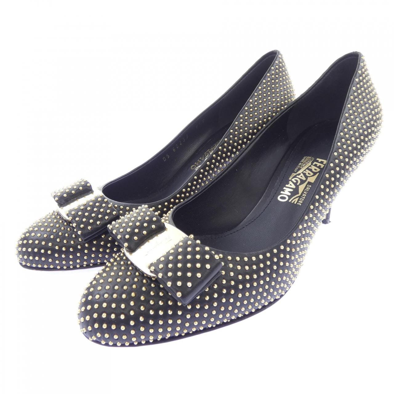 フェラガモ FERRAGAMO パンプス