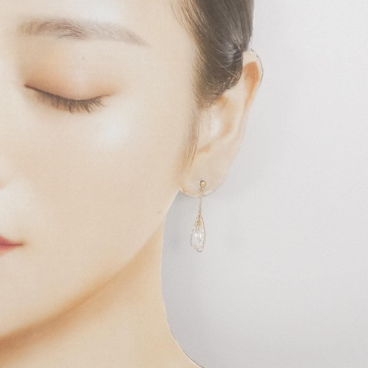 K18YG キュービック ピアス