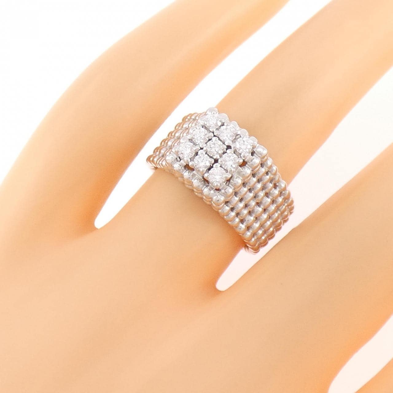 クイーン ダイヤモンド リング 0.30CT