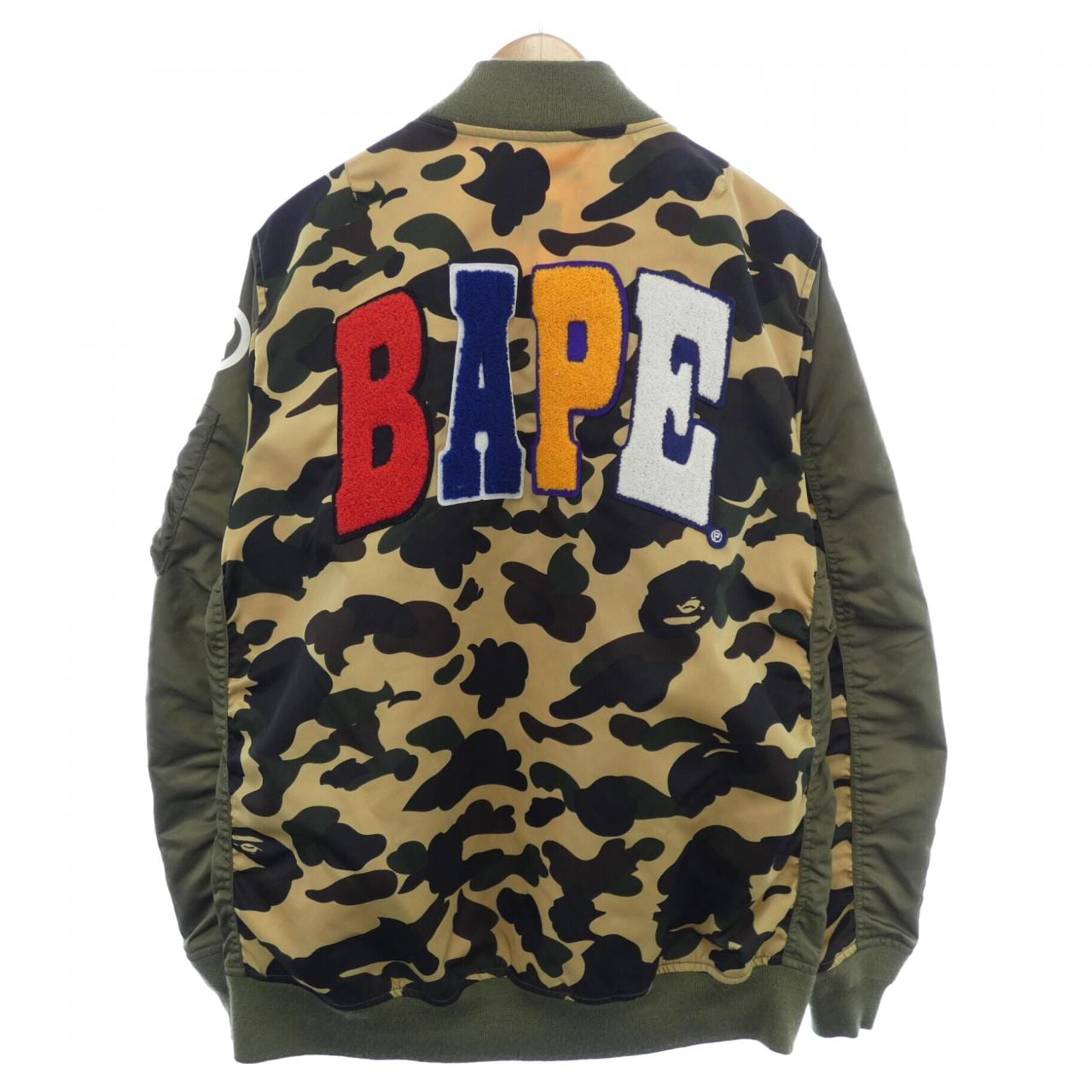 アベイシングエイプ A BATHING APE ブルゾン