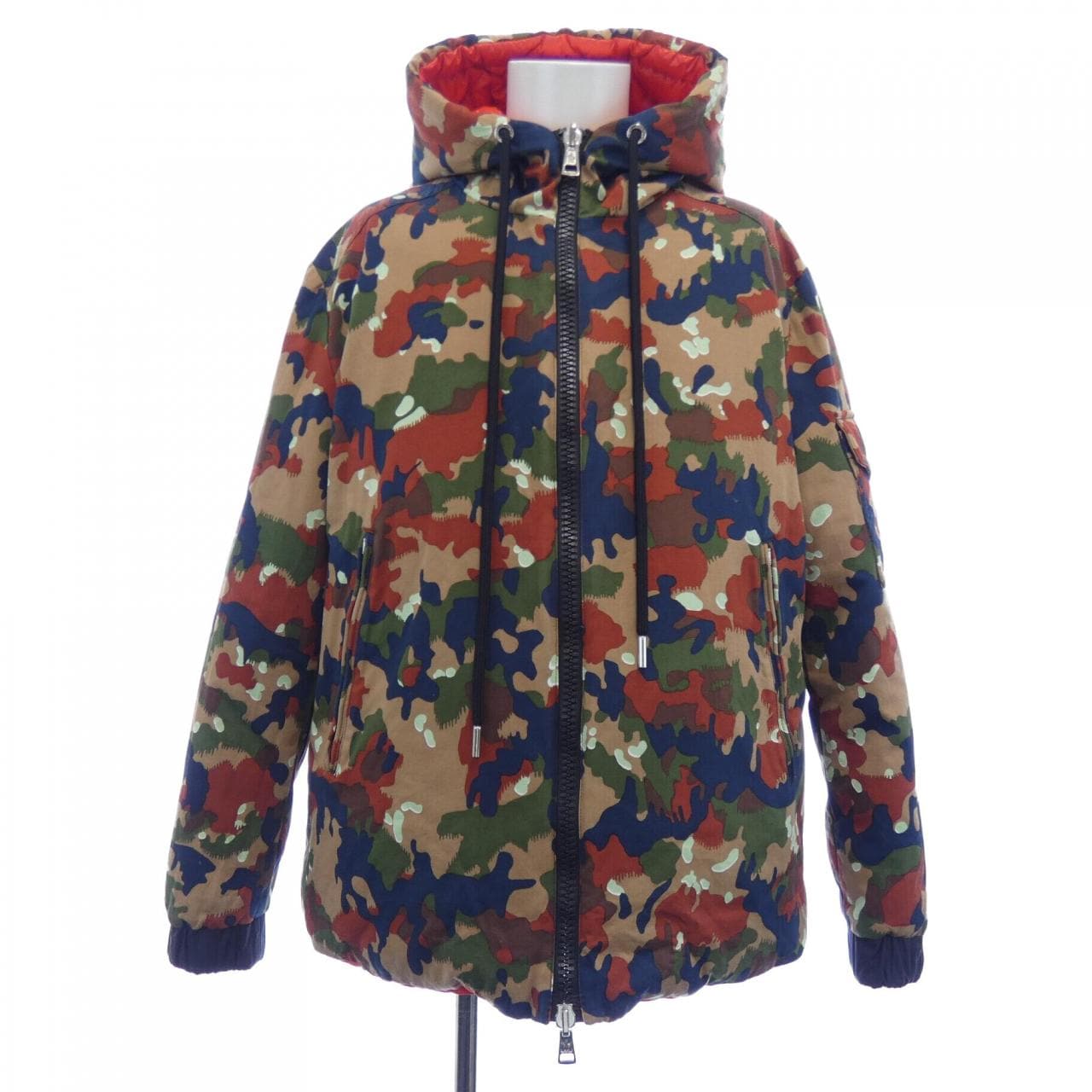 モンクレール MONCLER ダウンジャケット