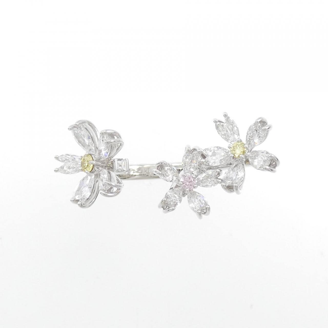 MIKIMOTO flower Diamond ring 3.05CT