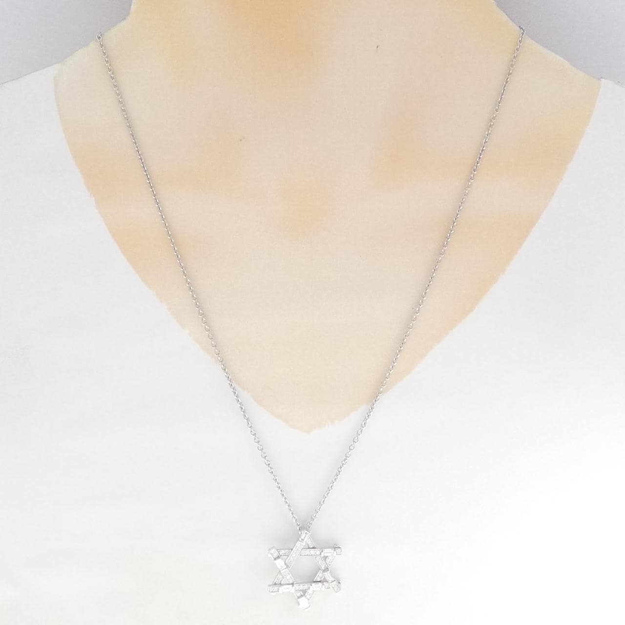 ハリーウィンストン トラフィックスター ネックレス