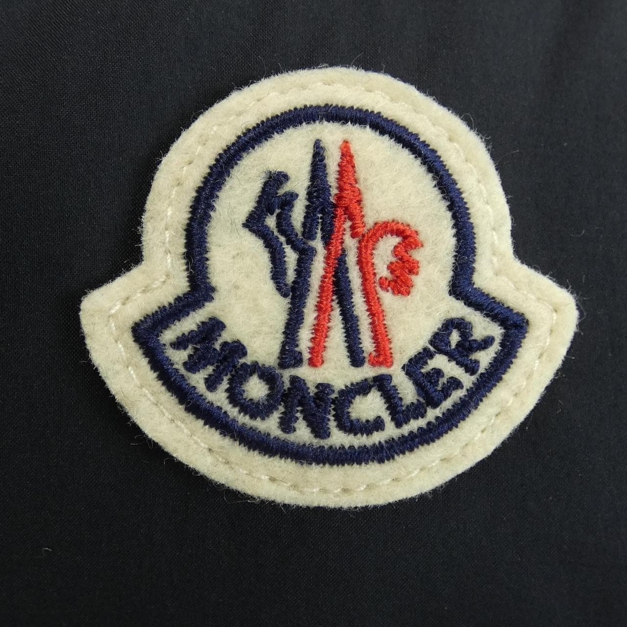 MONCLER蒙克勒羽絨背心