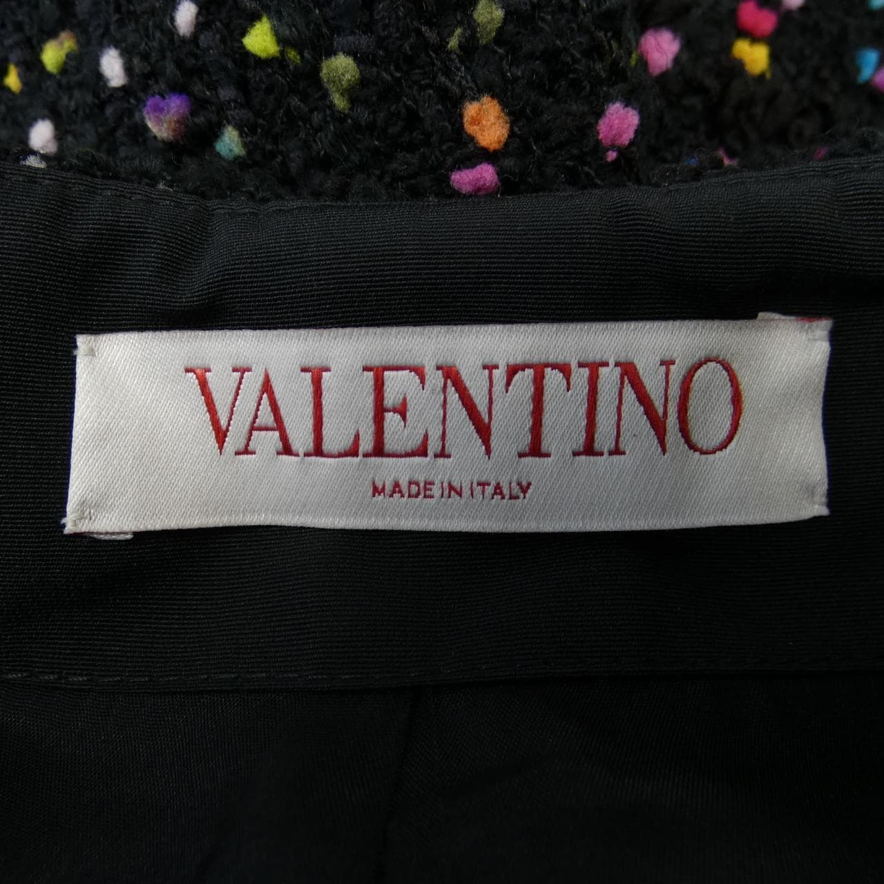 ヴァレンティノ VALENTINO XB3RF1V76VK ショートパンツ