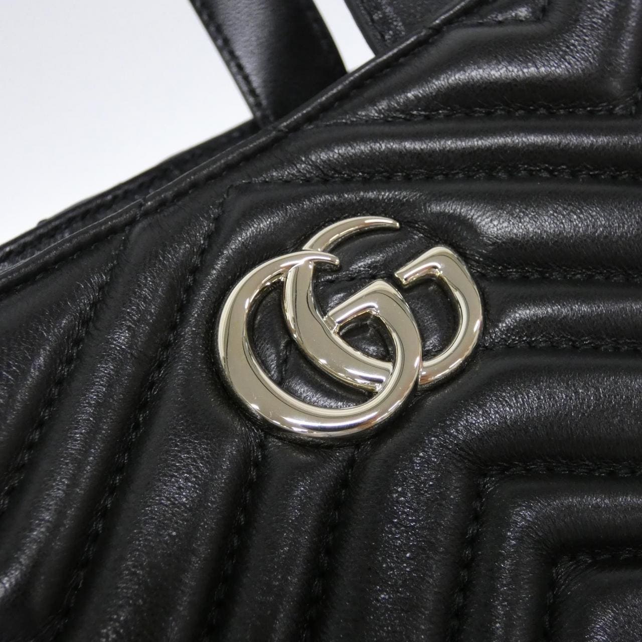 グッチ GG MARMONT 847386 AAFA1 バッグ