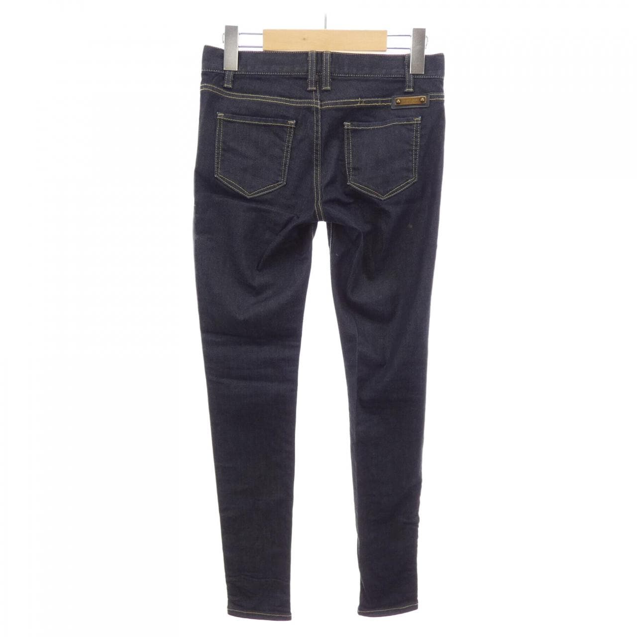 バーバリーブルーレーベル BURBERRY BLUE LABEL E1R30-112-29 ジーンズ
