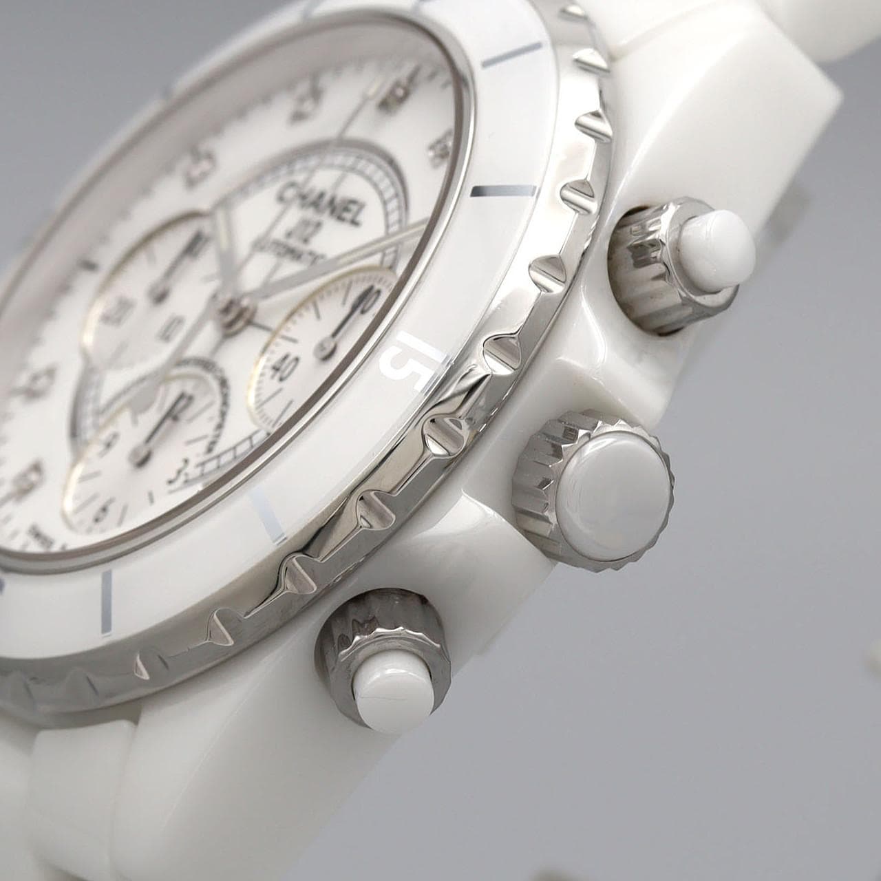 シャネル J12クロノグラフ セラミック･9P H2009 セラミック 自動巻