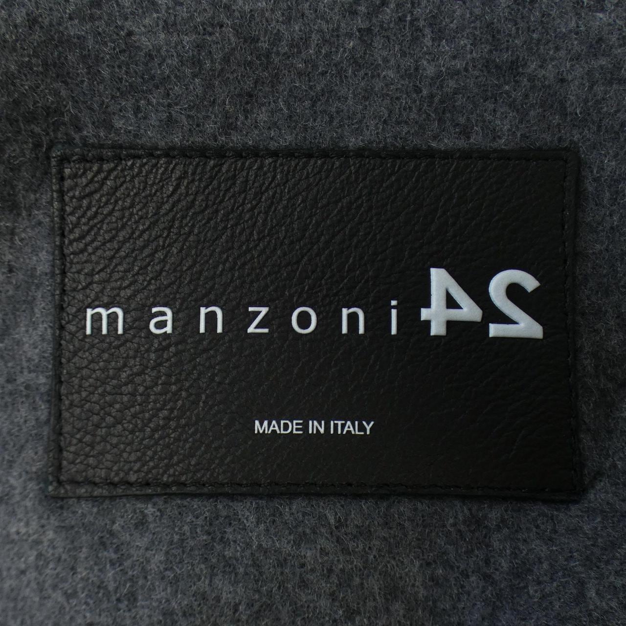 マンツォーニ24 MANZONI24 ジャケット