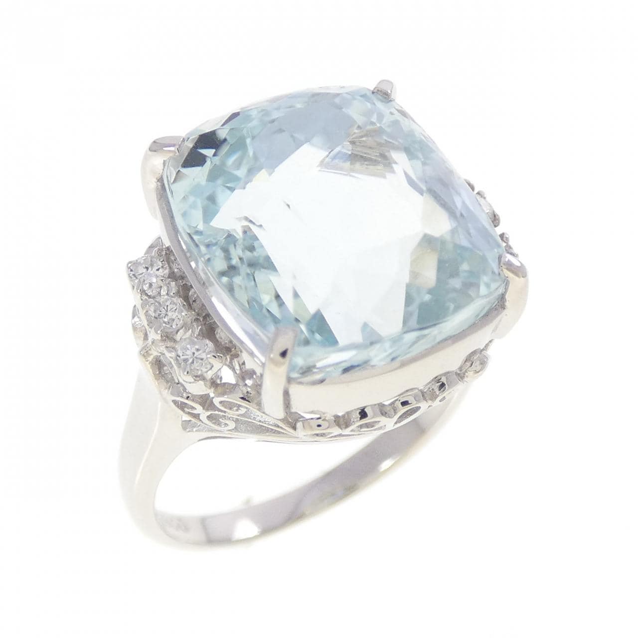 PT900 アクアマリン リング 8.95CT