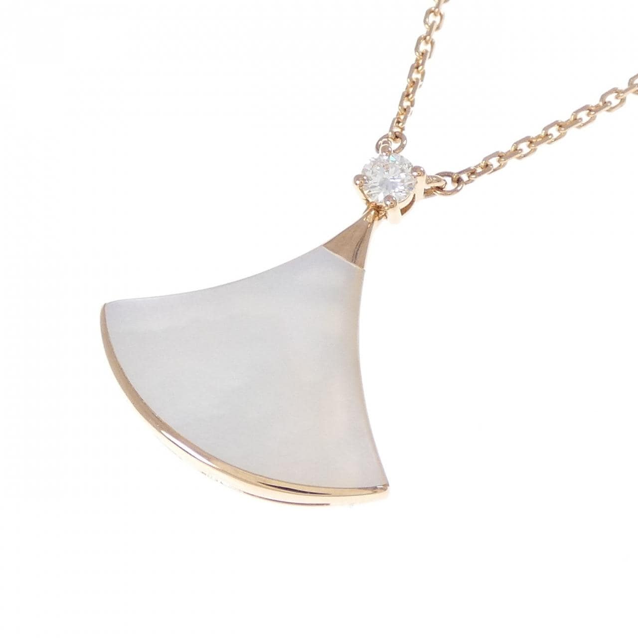 ブルガリ ディーヴァ ドリーム ネックレス