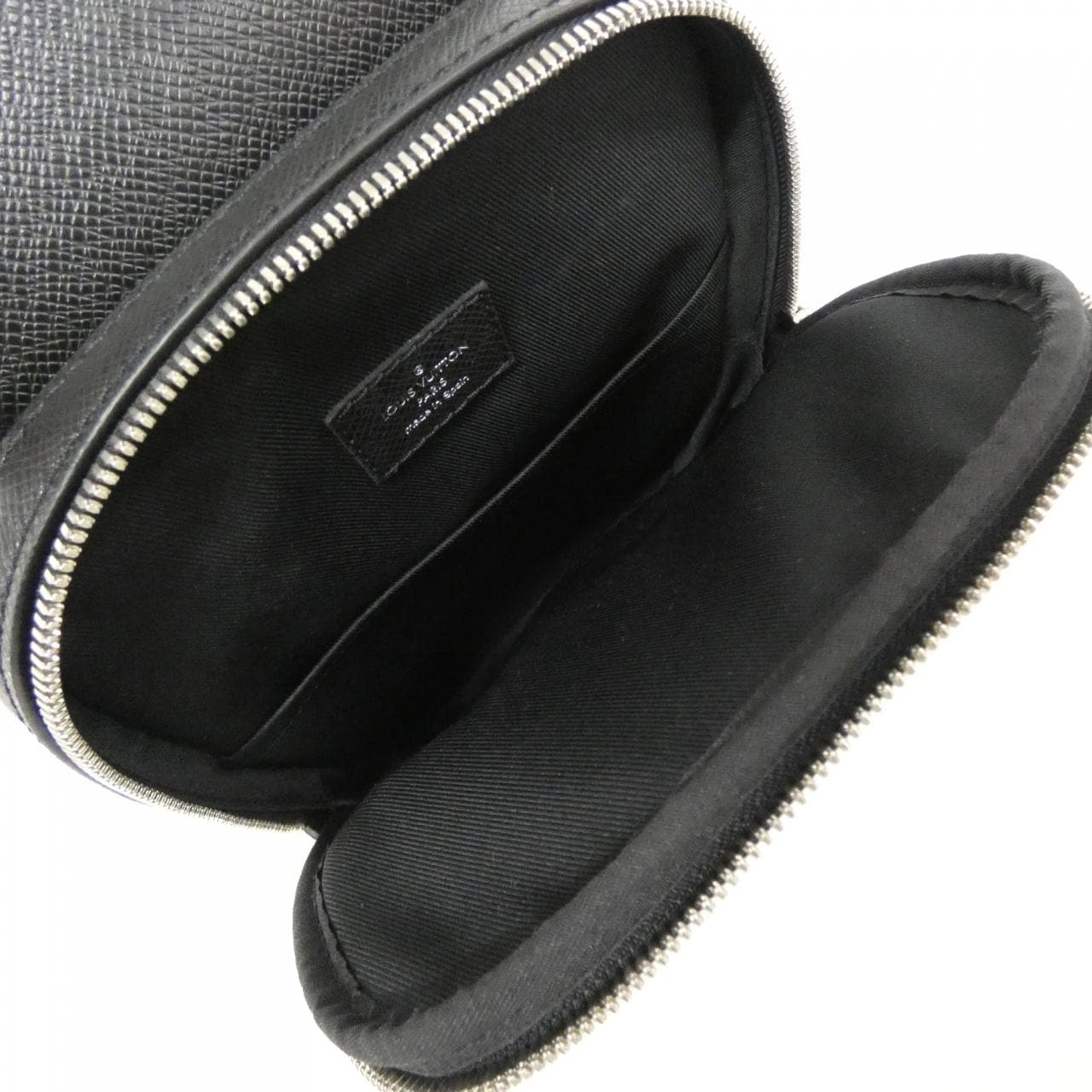 ルイヴィトン タイガ アヴェニュー スリングバッグ M30863 ショルダーバッグ