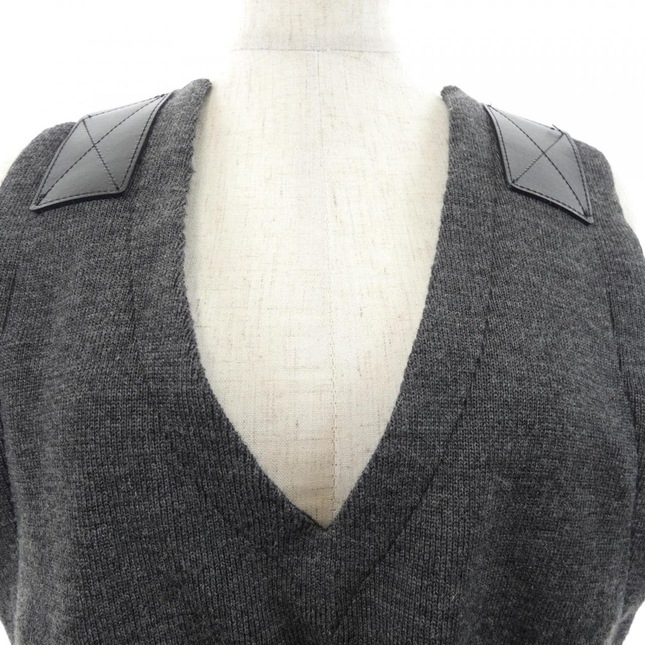 ノワールケイニノミヤ noir kei ninomiya 3F-N009 ベスト