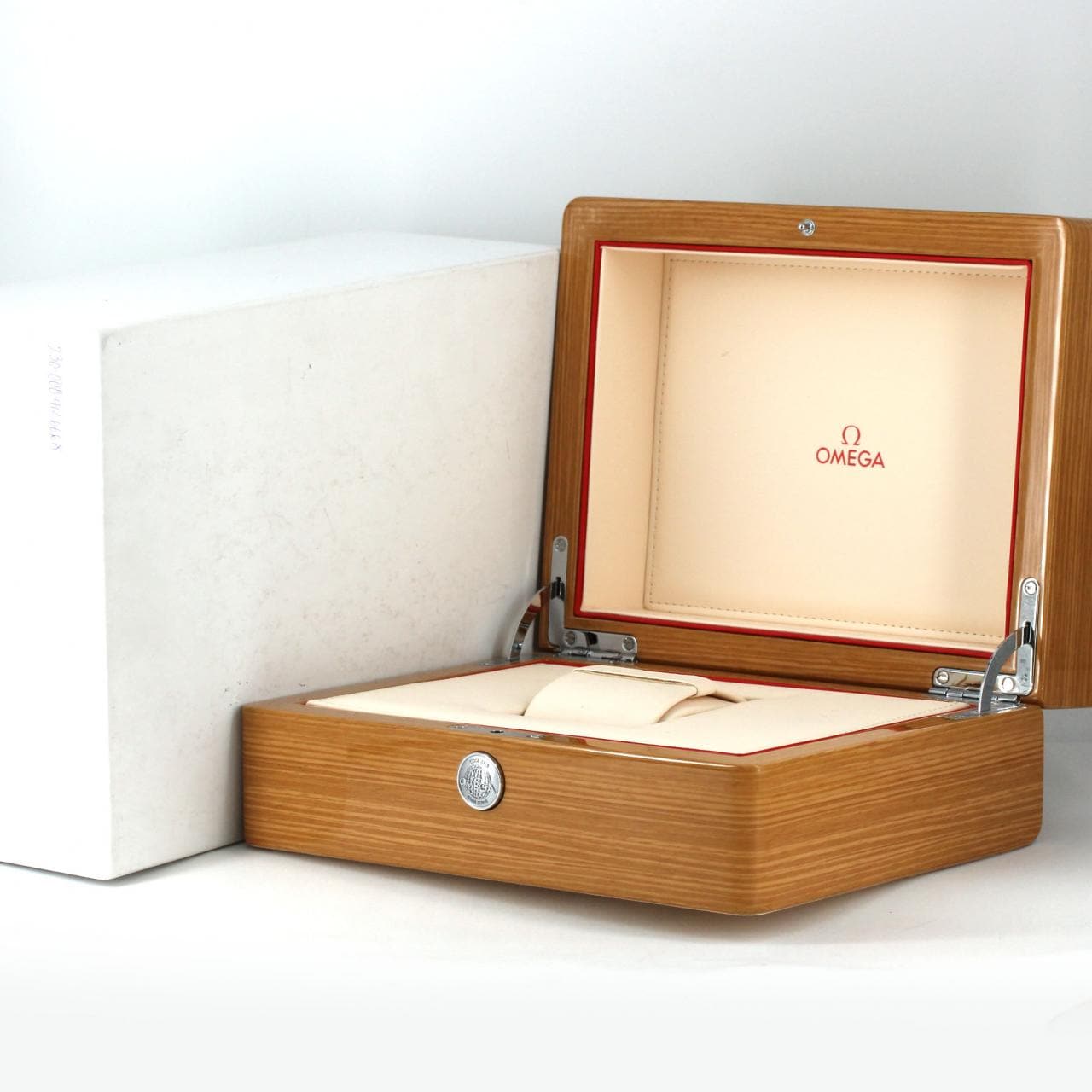 【ノーメンテナンス還元価格】オメガ シーマスタープラネットオーシャンGMT 232.30.44.22.01.001 SS 自動巻