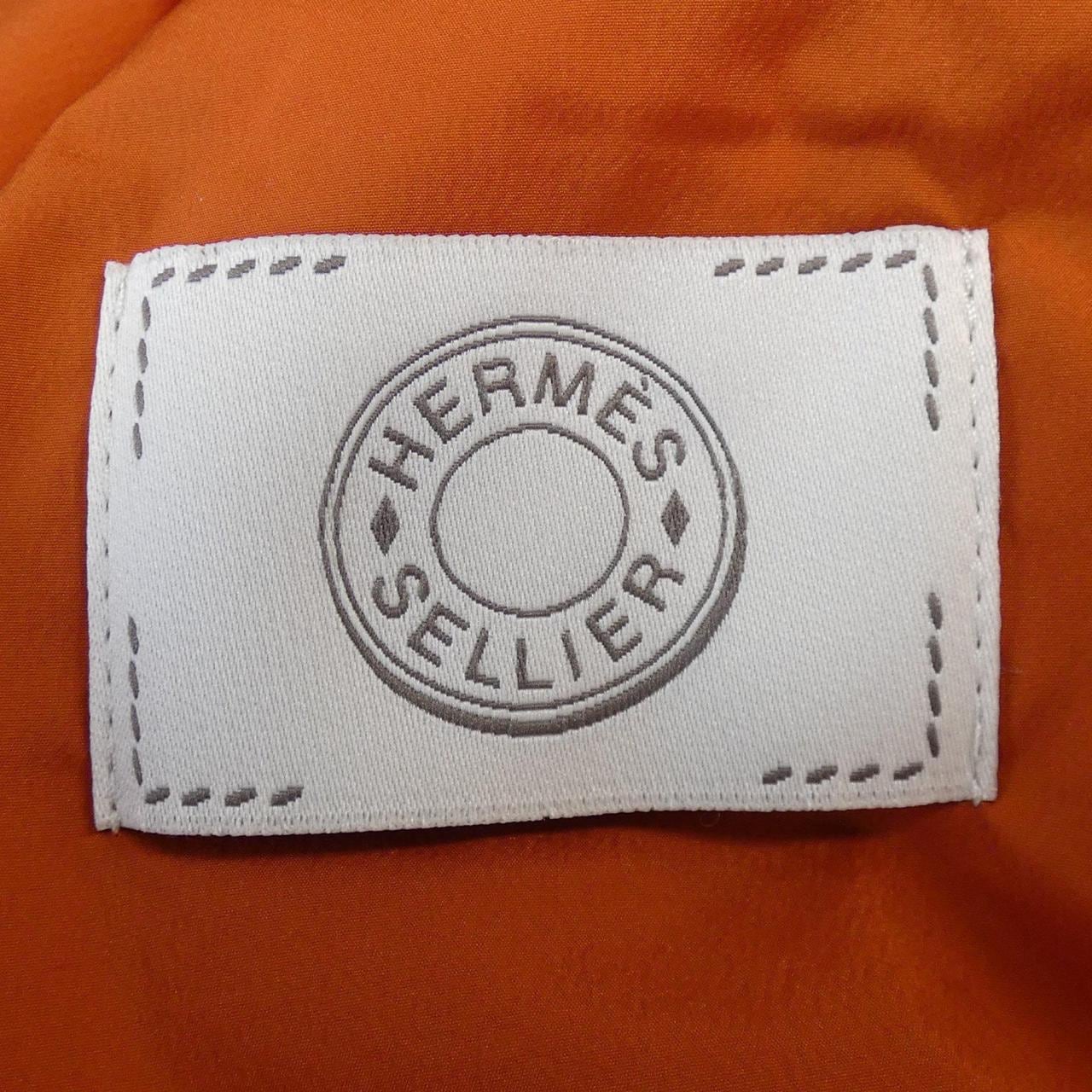 エルメス HERMES ダウンジャケット