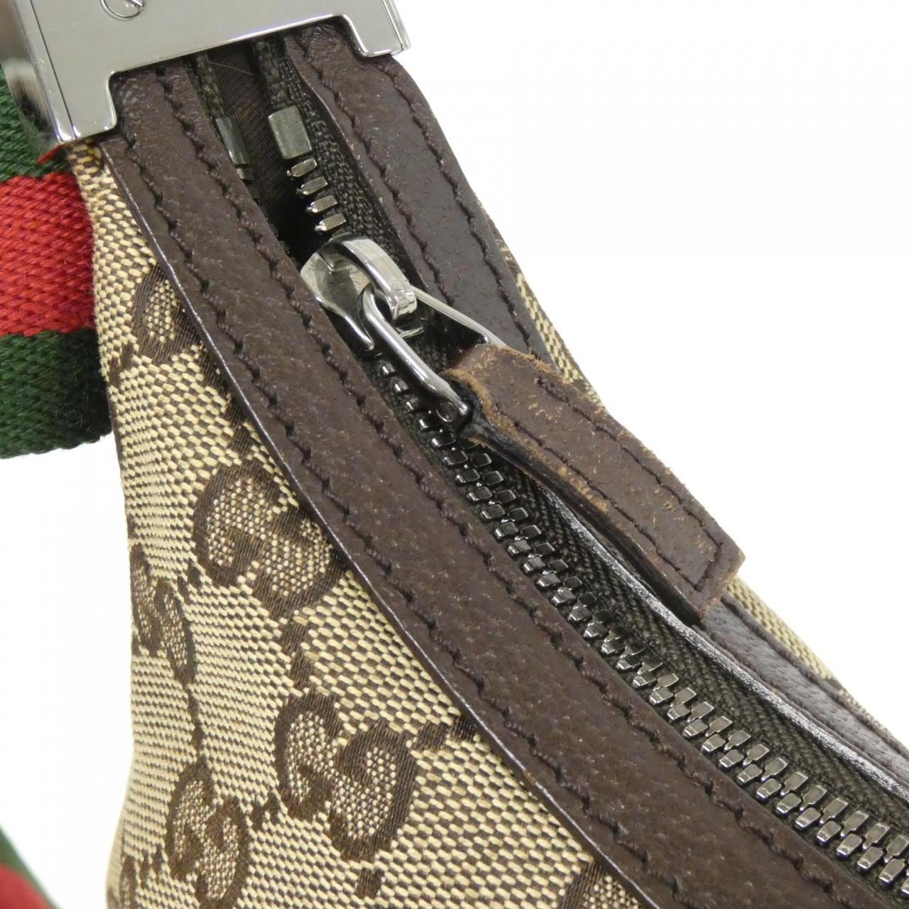 Gucci 122790 F4F5R單肩包