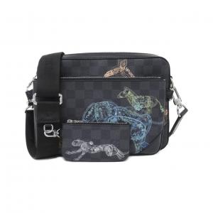 ルイヴィトン ダミエ グラフィット スタンプ トリオ メッセンジャー N58040 ショルダーバッグ