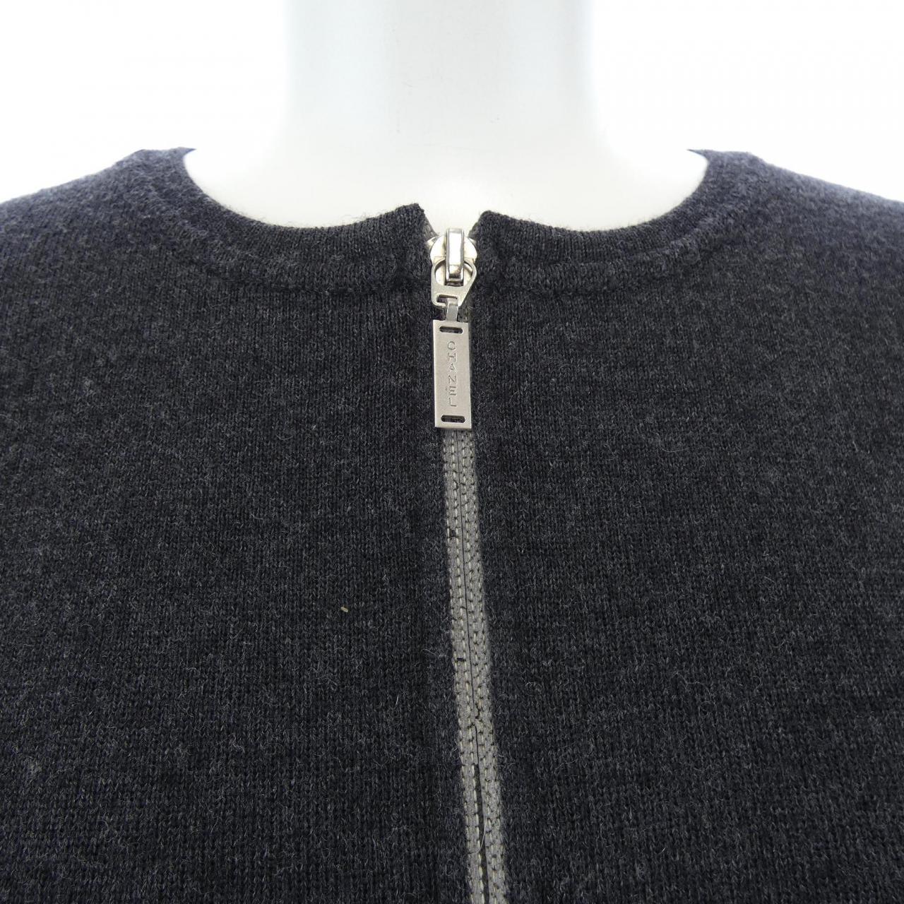 【ヴィンテージ】シャネル CHANEL P16686W02696 00A カーディガン