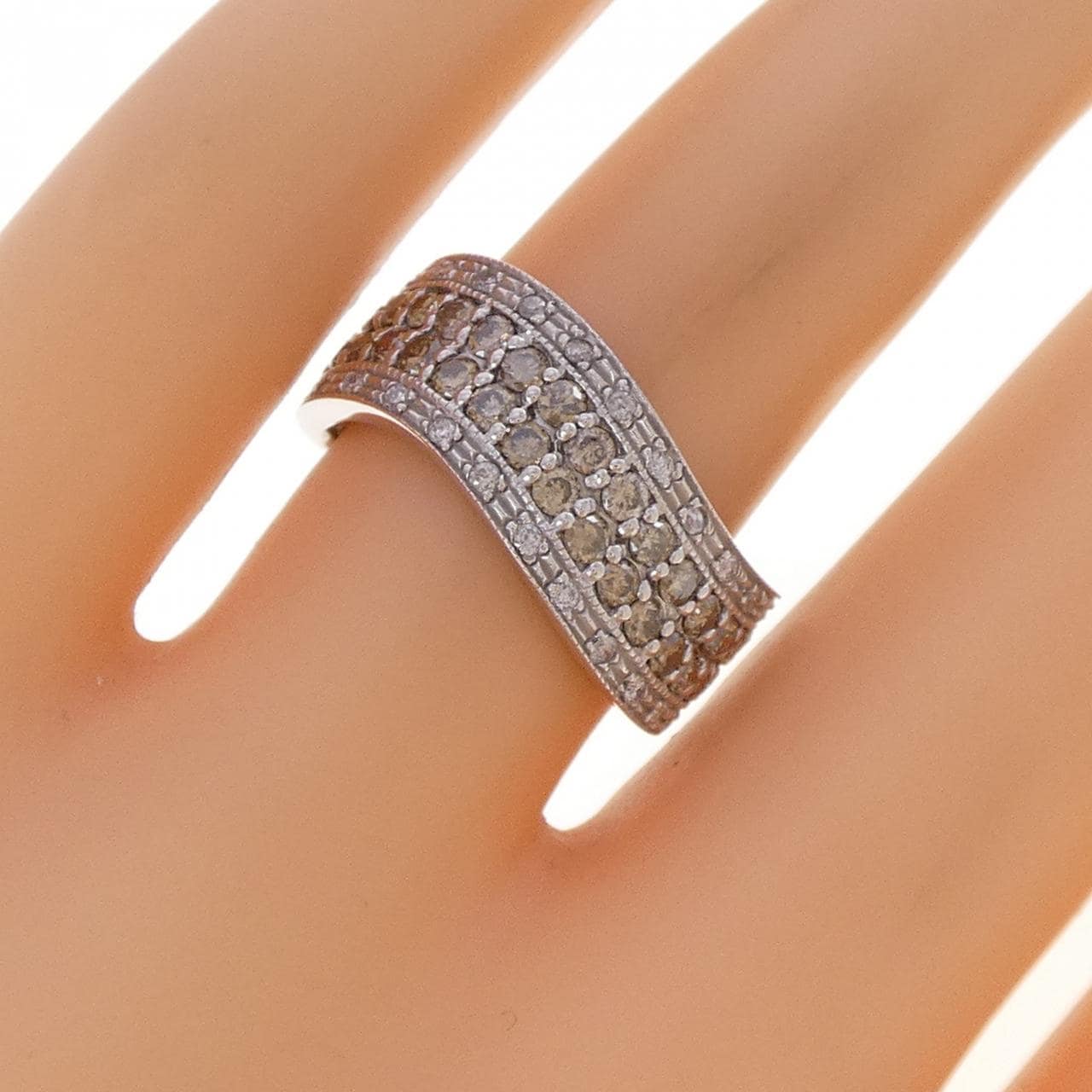 K18WG ダイヤモンド リング 1.00CT