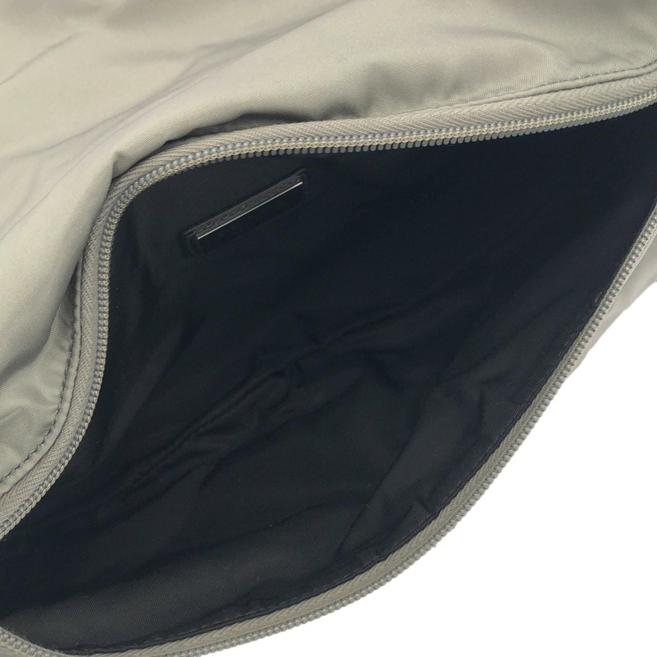 プラダ 2VH174 ショルダーバッグ