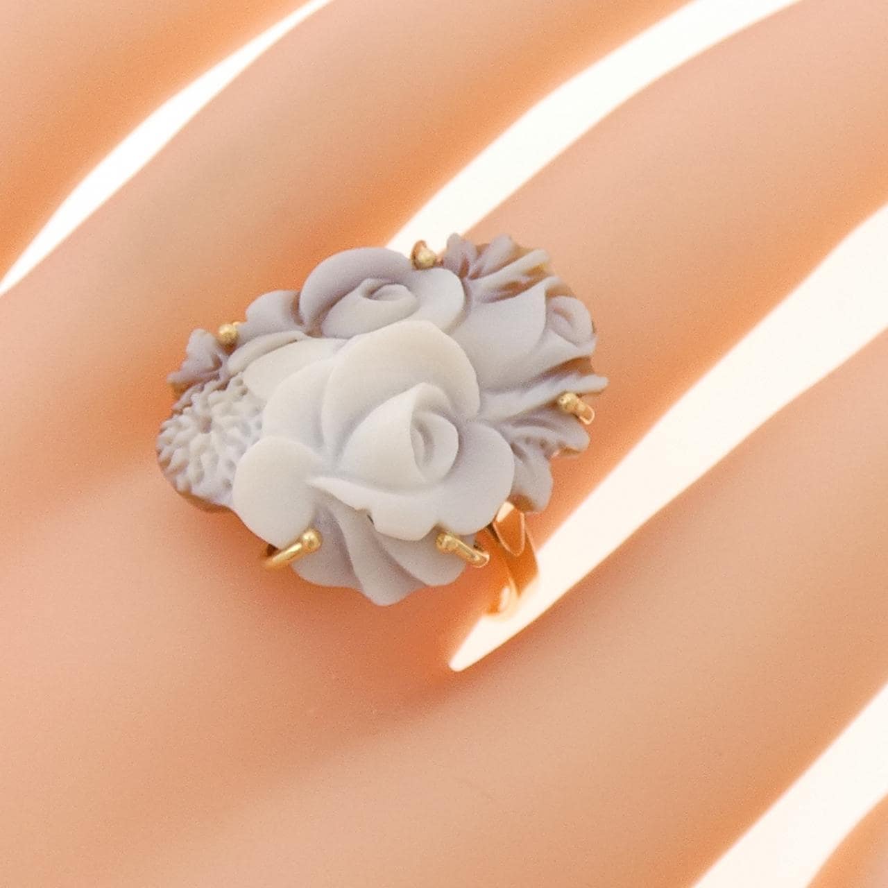 750YG シェルカメオ リング