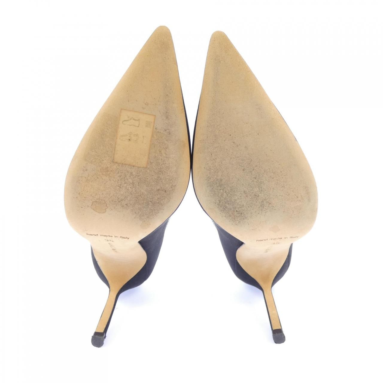 マノロブラニク MANOLO BLAHNIK パンプス