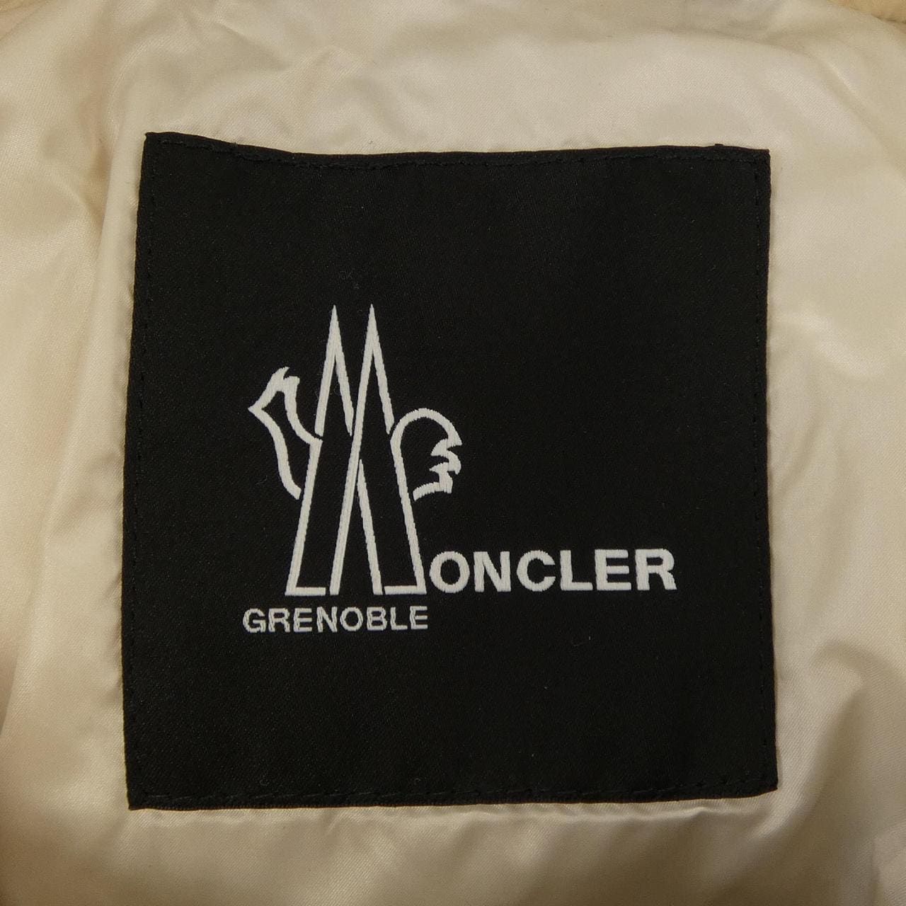 モンクレールグルノーブル MONCLER GRENOBLE BEVERLEY ダウンジャケット