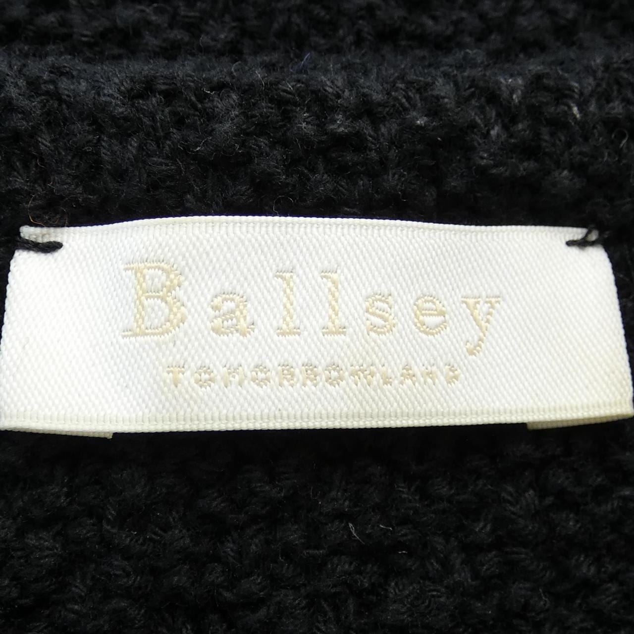 BALLSEY tops
