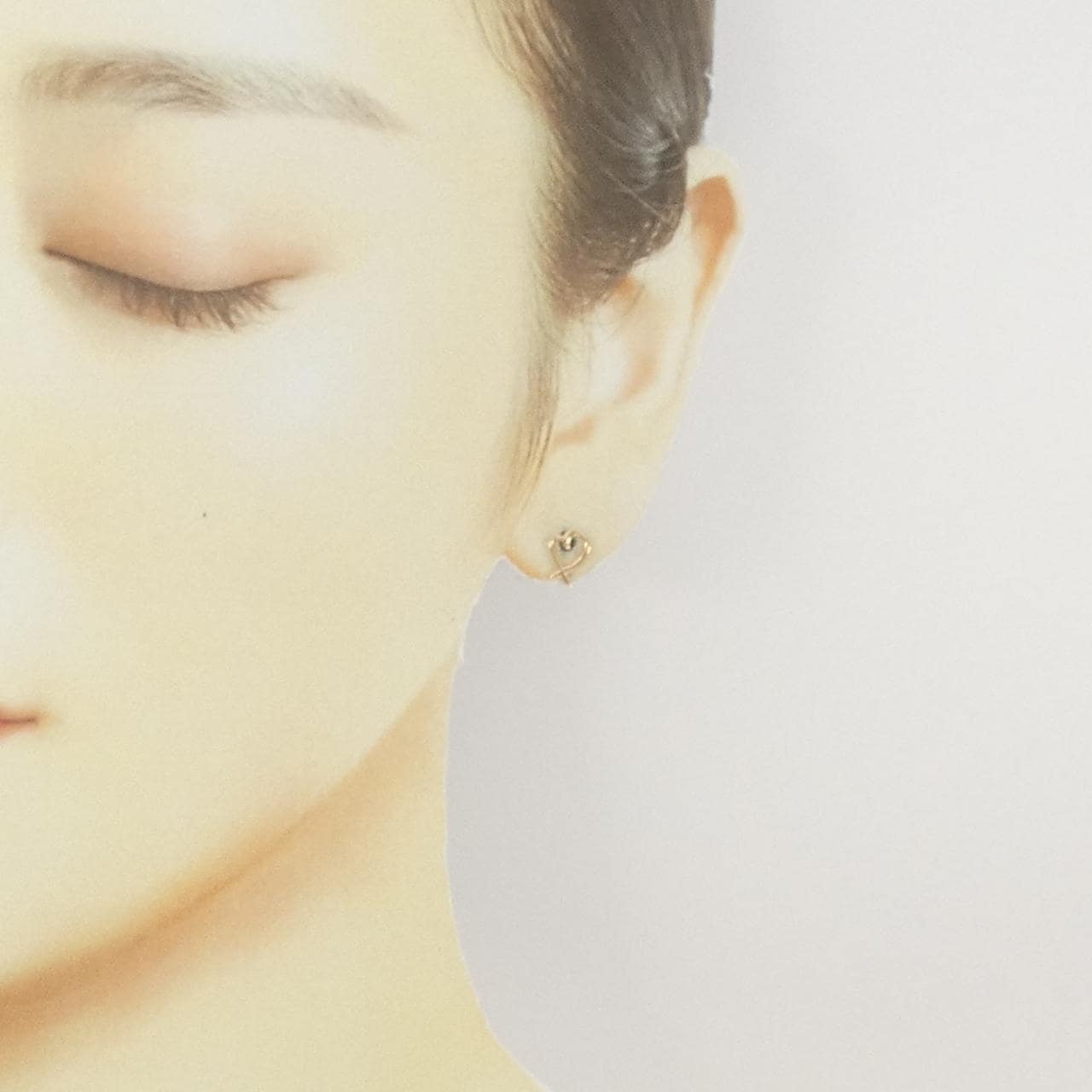 TIFFANY loving heart迷你耳环