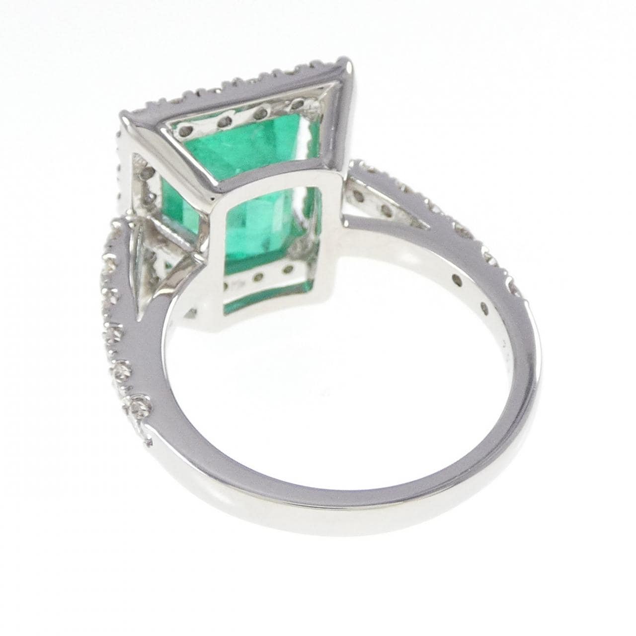 【リメイク】PT900 エメラルド リング 4.15CT コロンビア産