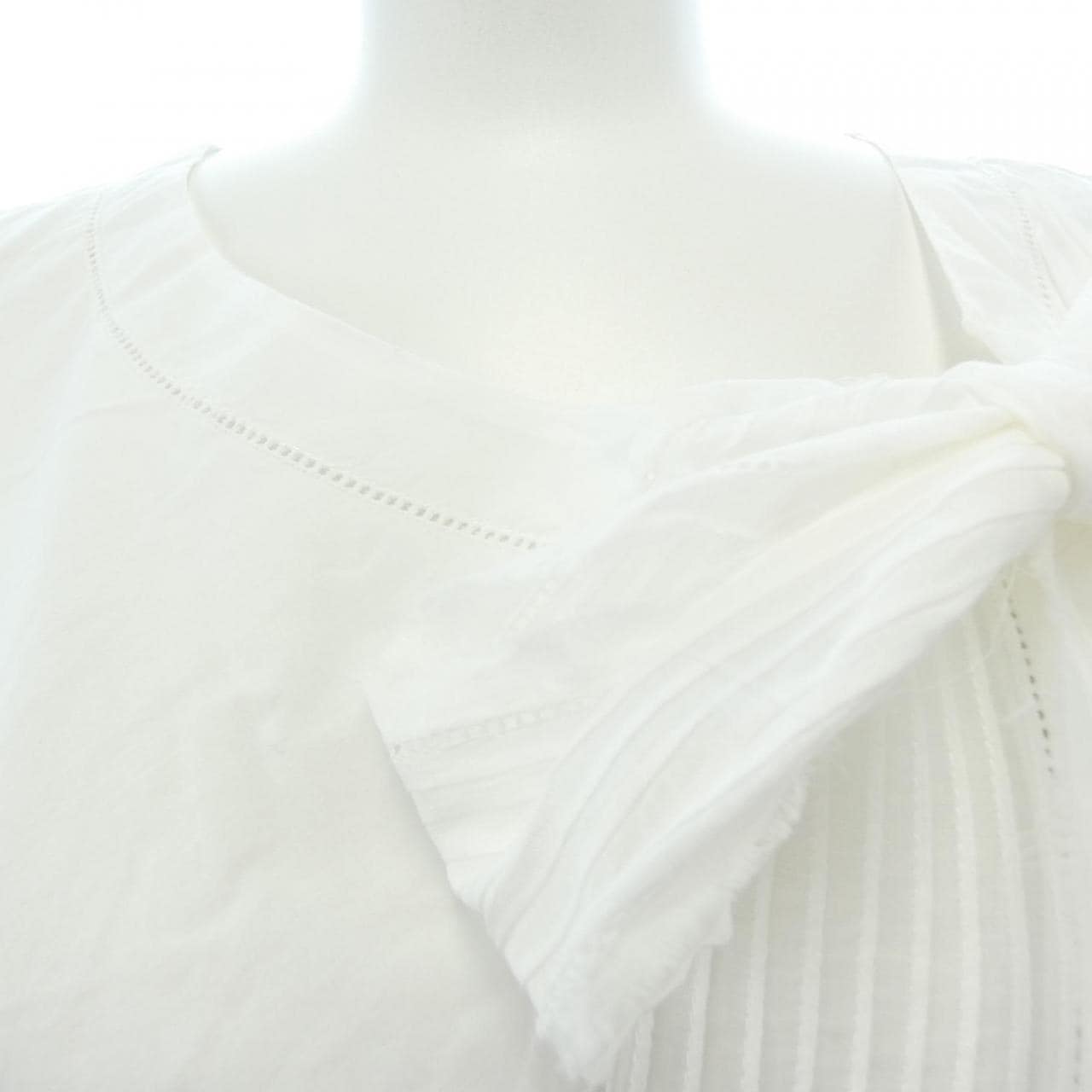 エルマンノシュエルビーノ ERMANNO SCERVINO トップス