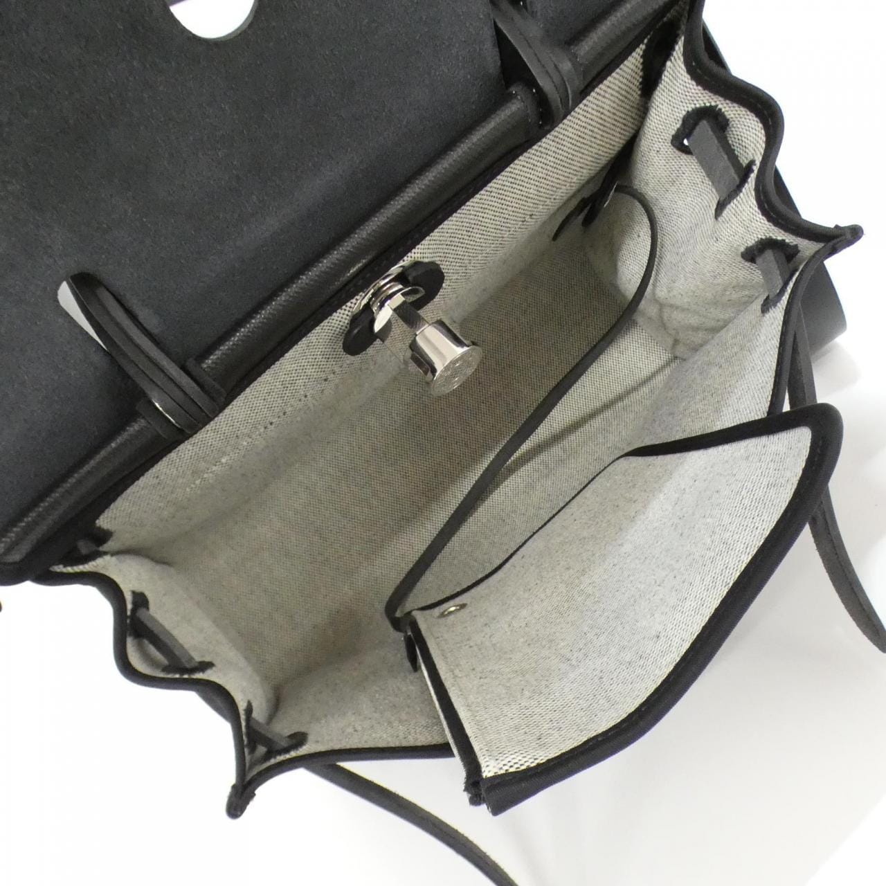 エルメス エールバッグ ジップ PM 072069CK バッグ