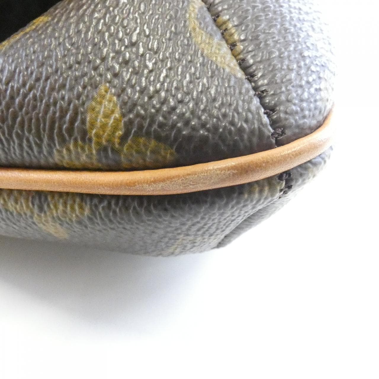 ルイヴィトン モノグラム ミュゼット タンゴ M51388 ショルダーバッグ