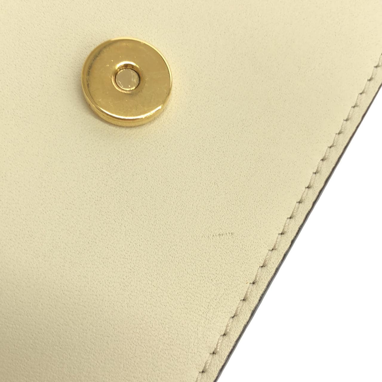 グッチ SYLVIE 494646 CWLSG ショルダーバッグ