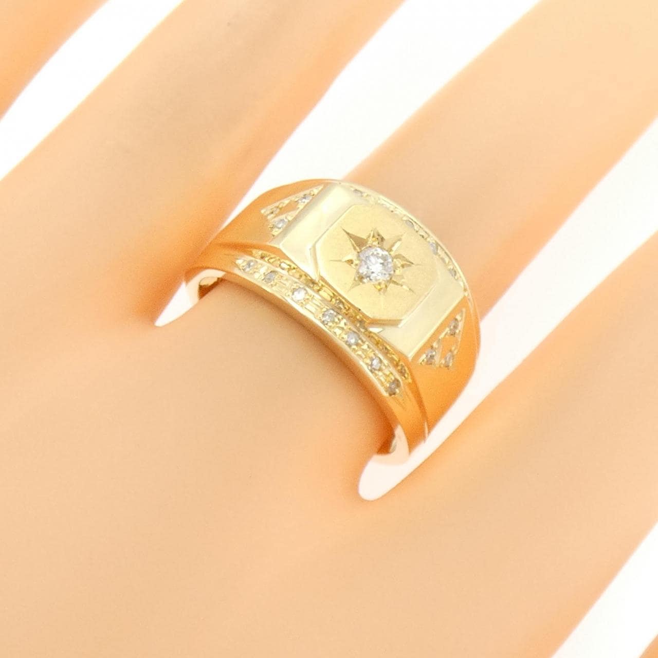 K18YG ダイヤモンド リング 0.20CT