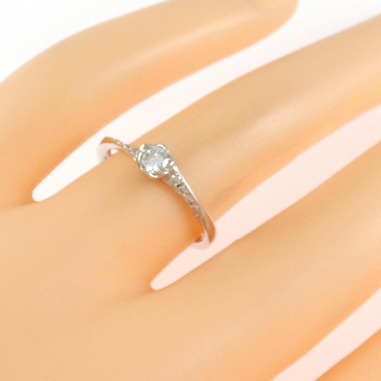 PT950 ダイヤモンド リング 0.15CT