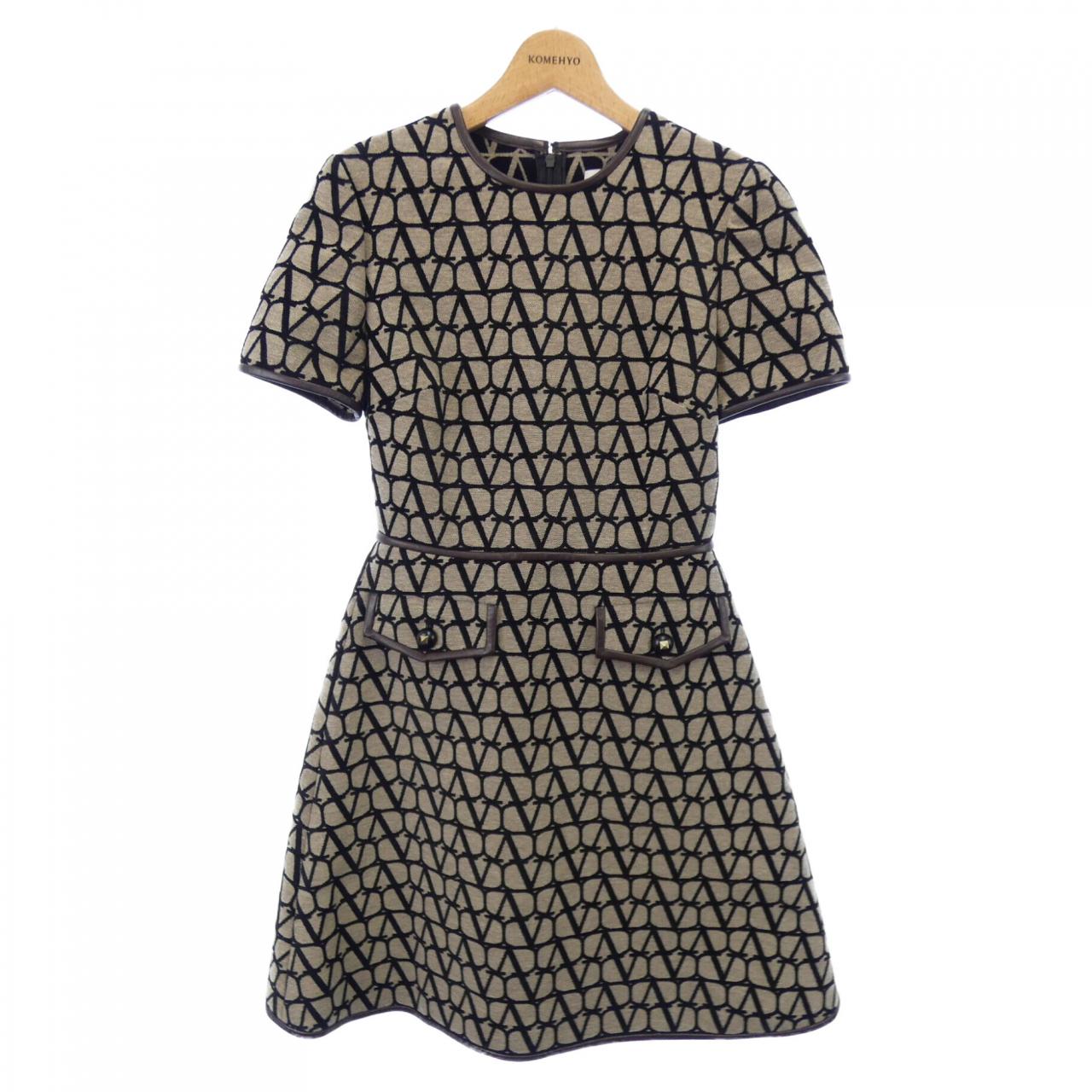 ヴァレンティノ VALENTINO ワンピース