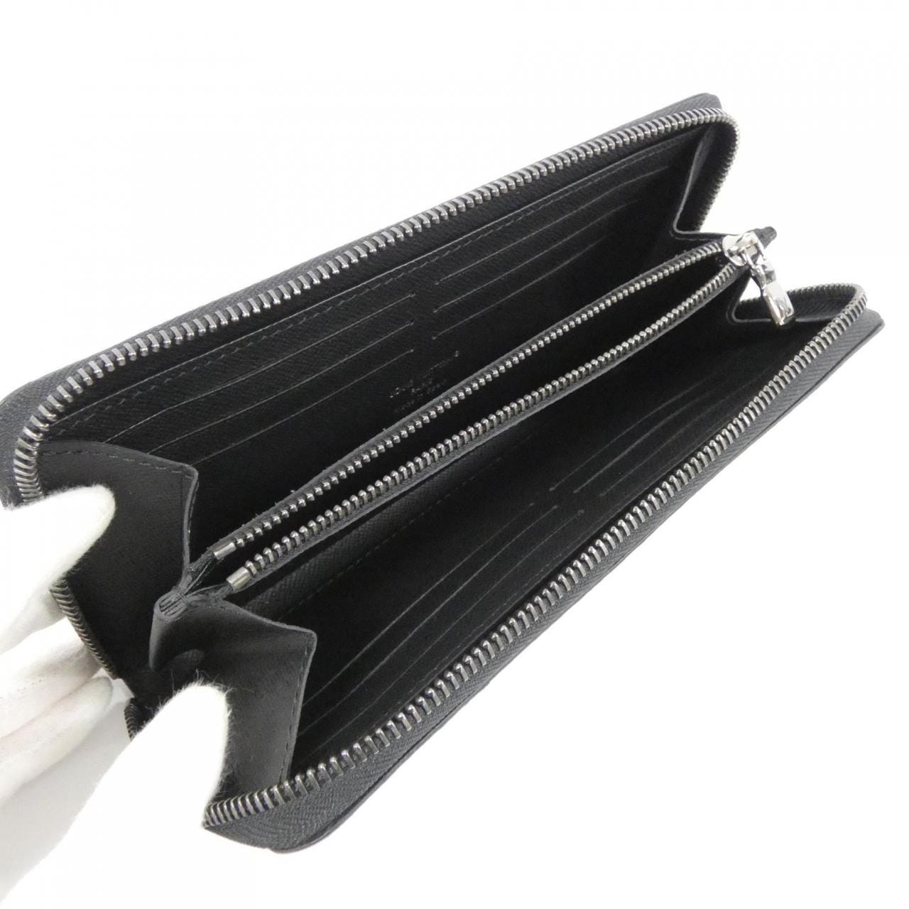 ルイヴィトン モノグラム エクリプス ジッピー ウォレット ホリゾンタル M11611 財布