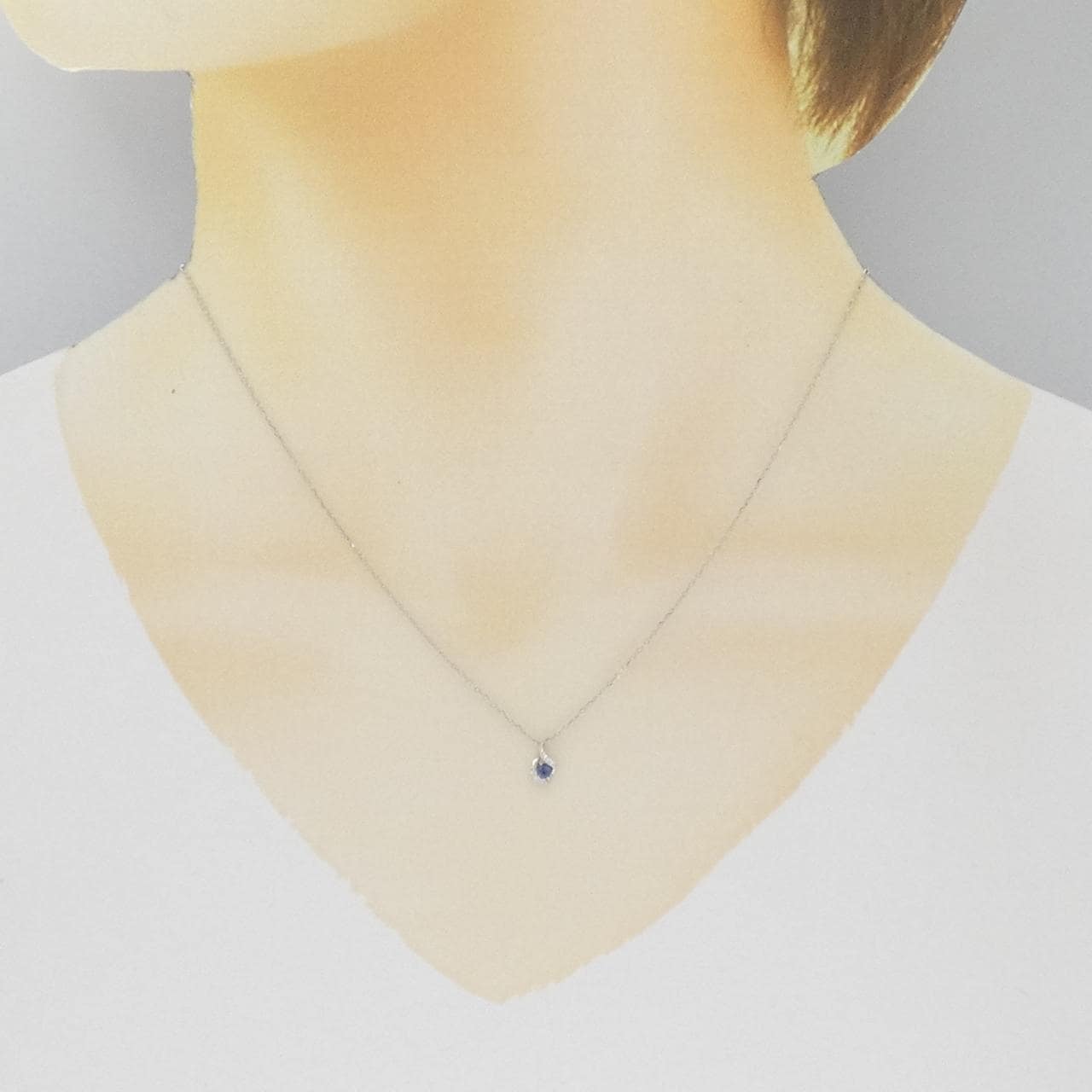 K10WG sapphire necklace