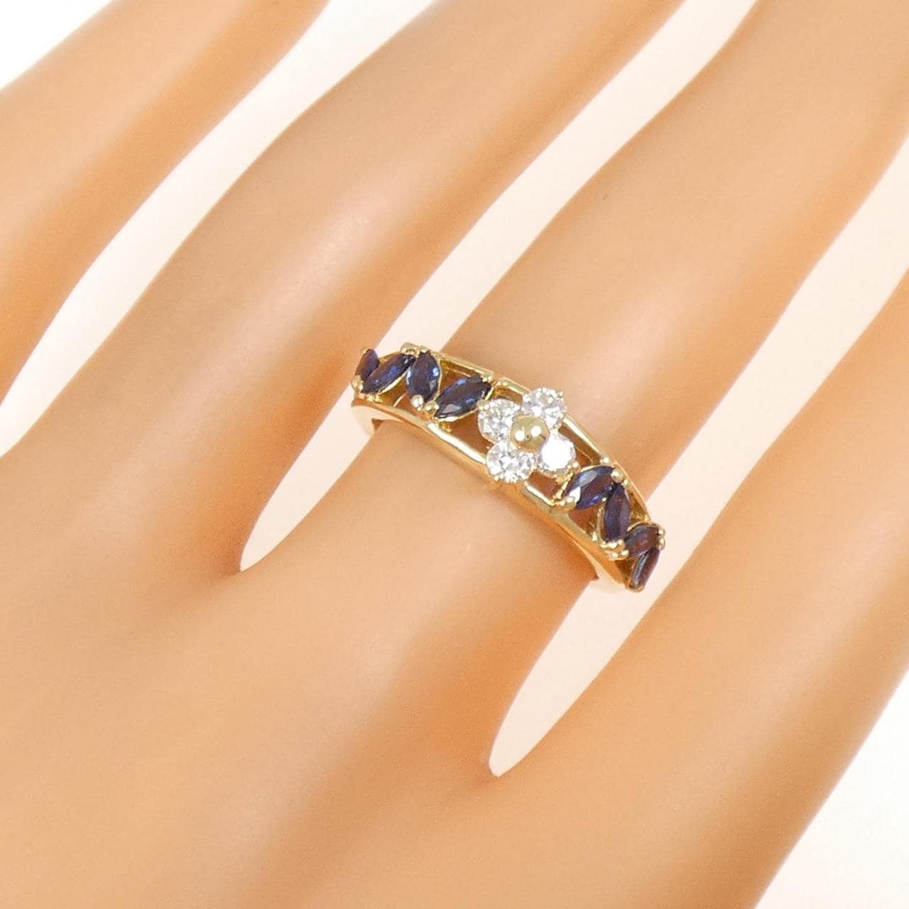 K18YG フラワー サファイヤ リング 1.86CT