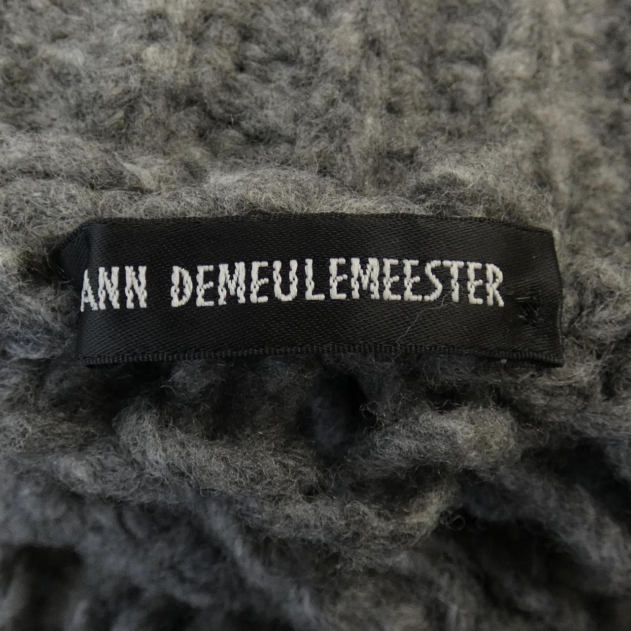 アンドゥムルメステール Ann Demeulemeester ニット