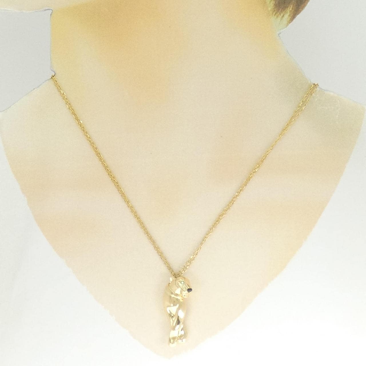 Cartier panthère necklace