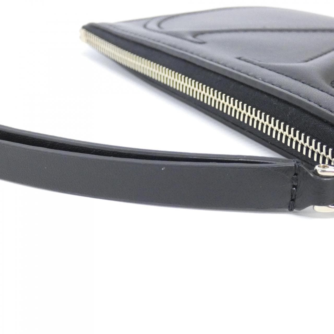 ヴァレンティノガラヴァーニ 1W9P0Y95TTD バッグ