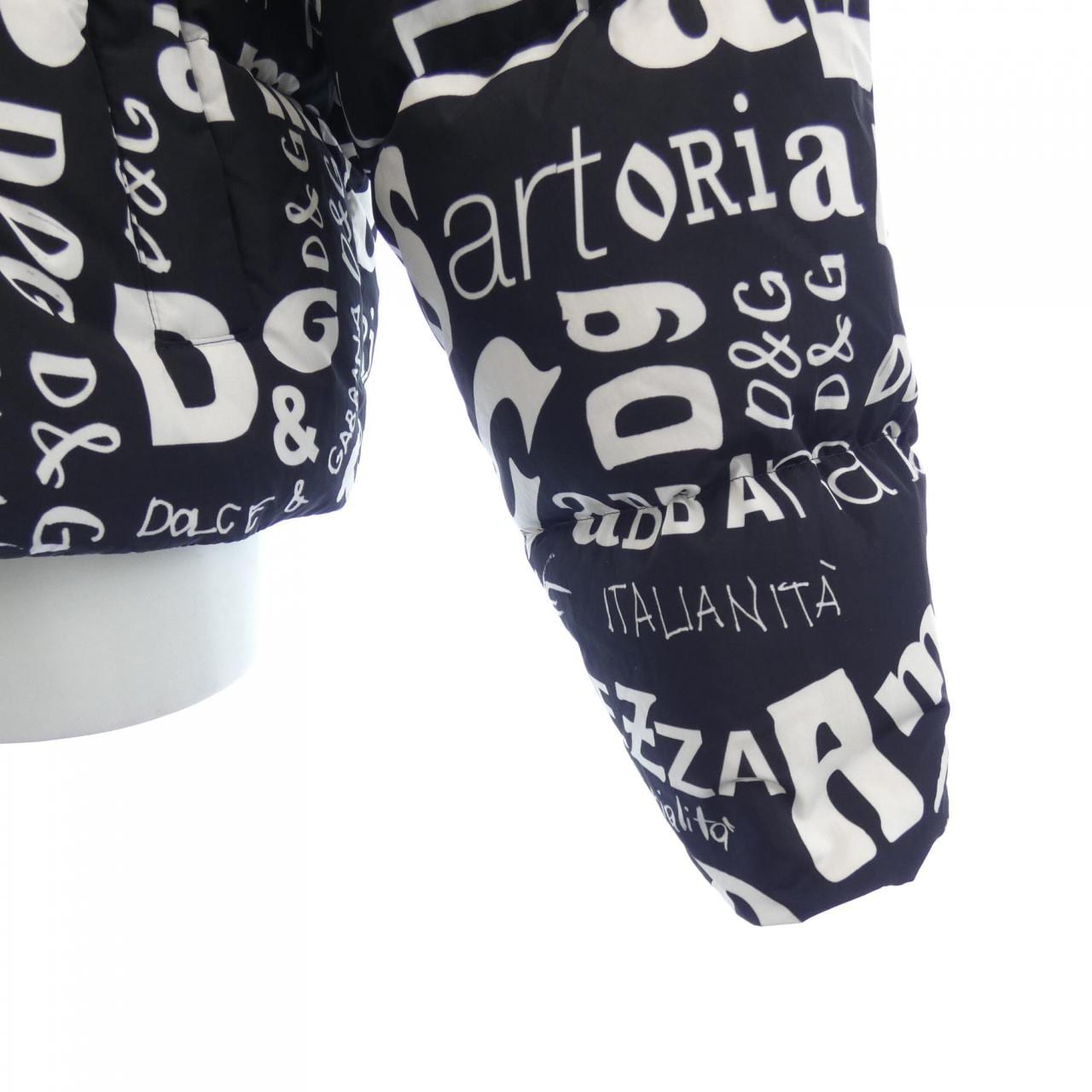 ドルチェアンドガッバーナ DOLCE&GABBANA G9QX5T ダウンジャケット