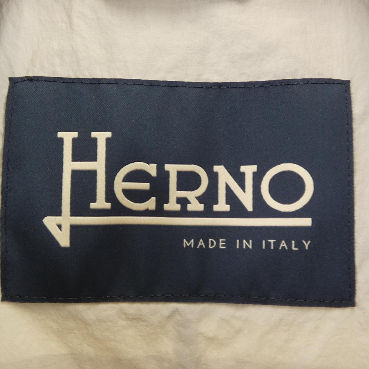 ヘルノ Herno GI000345U 12494 ジャケット