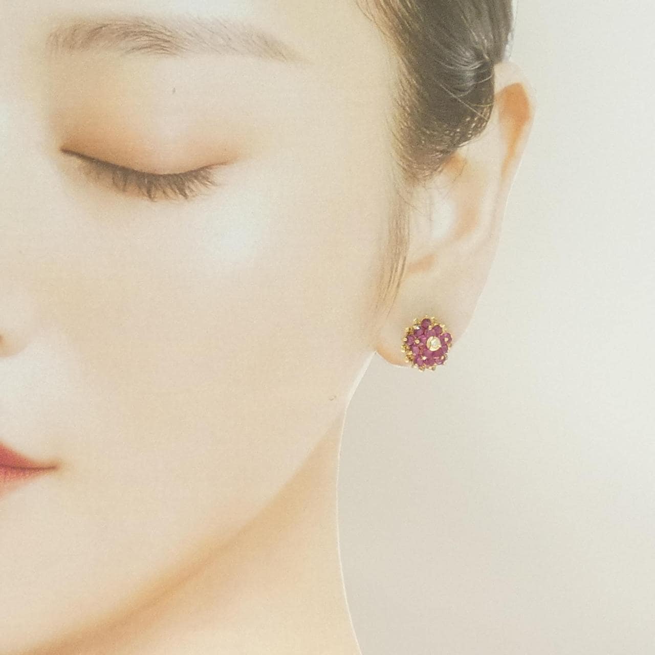 K18YG ルビー ピアス