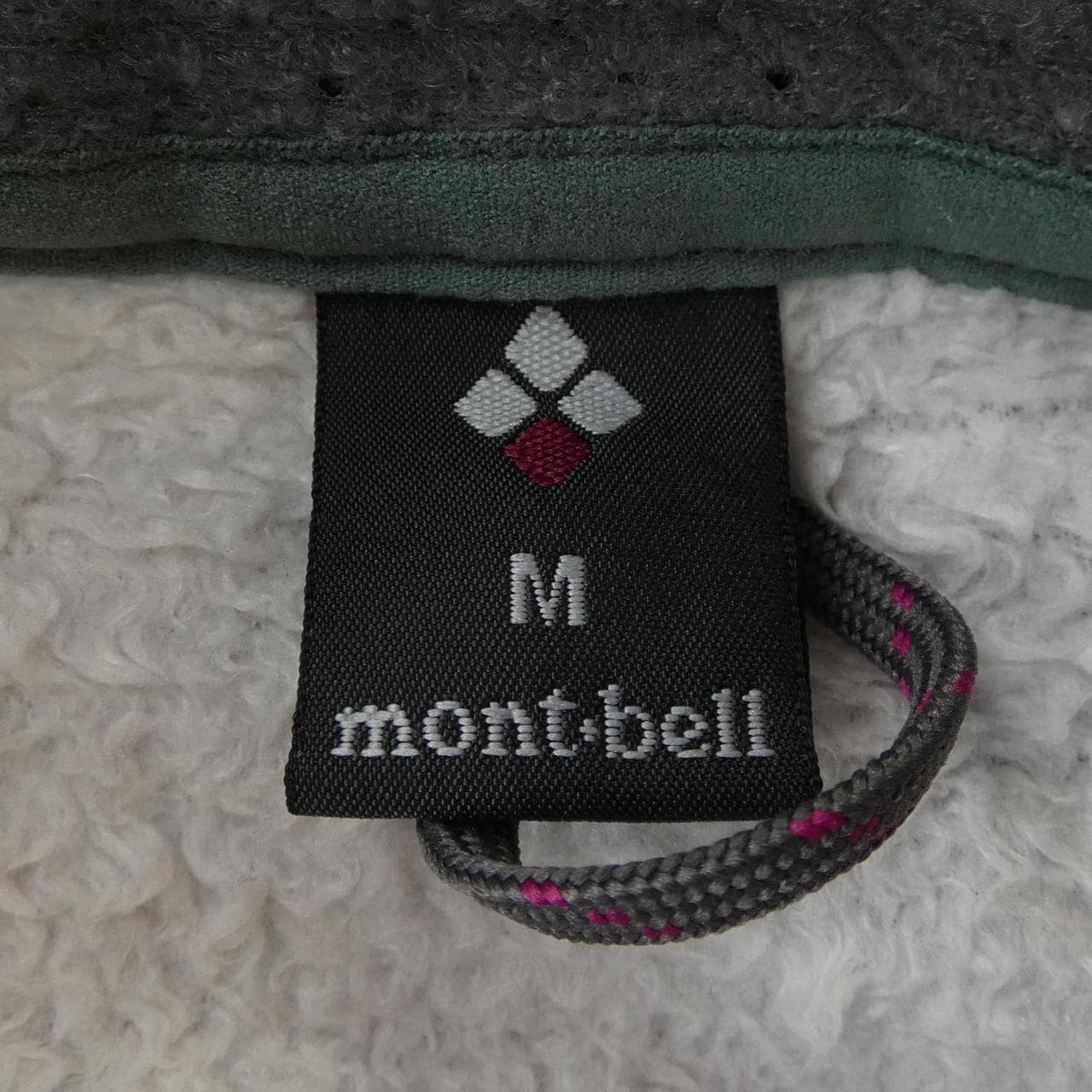 モンベル MONT BELL 1106484 ブルゾン