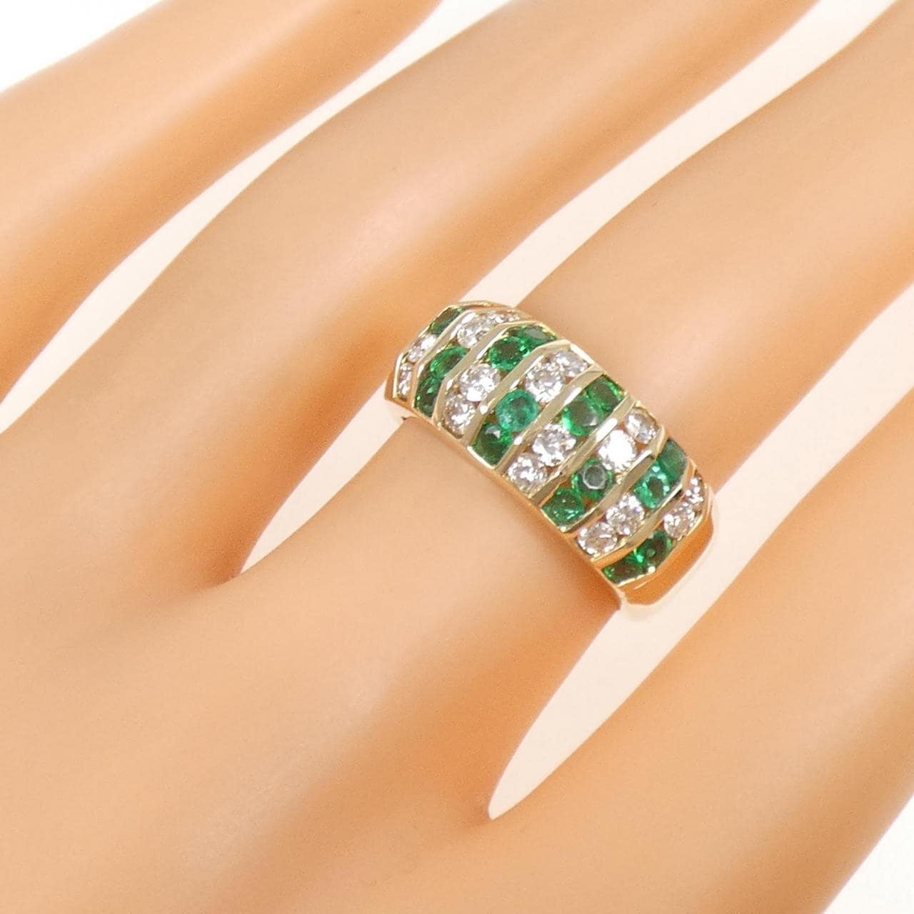 K18YG エメラルド リング 0.65CT