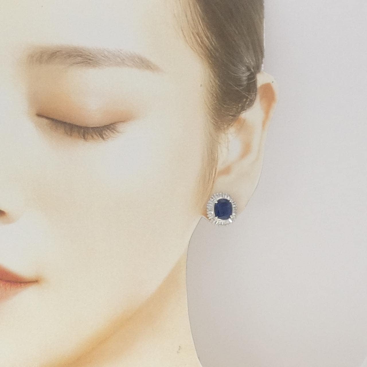 PT900 サファイヤ ピアス 6.446CT